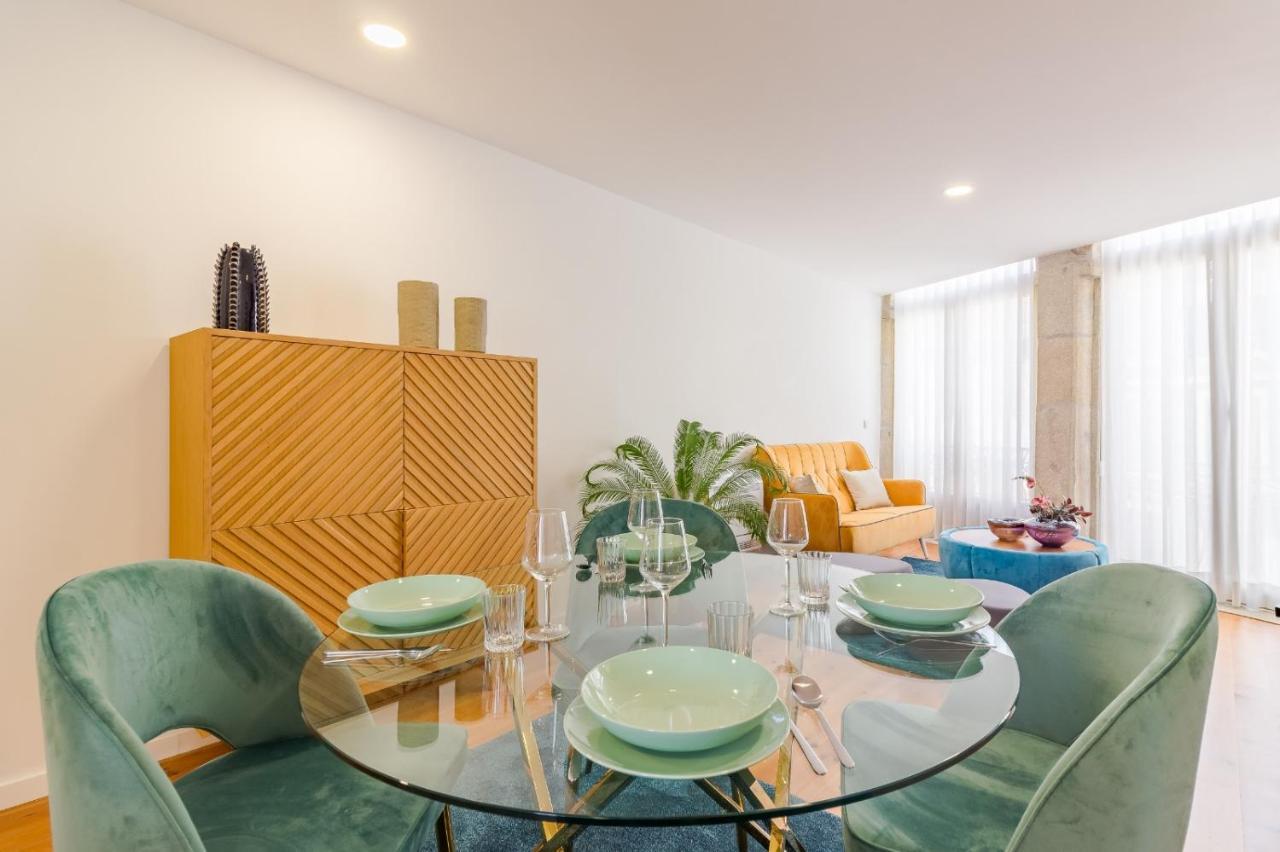 OHH- Padre António Vieira flat- 2bedroom near the train station Porto Exterior foto